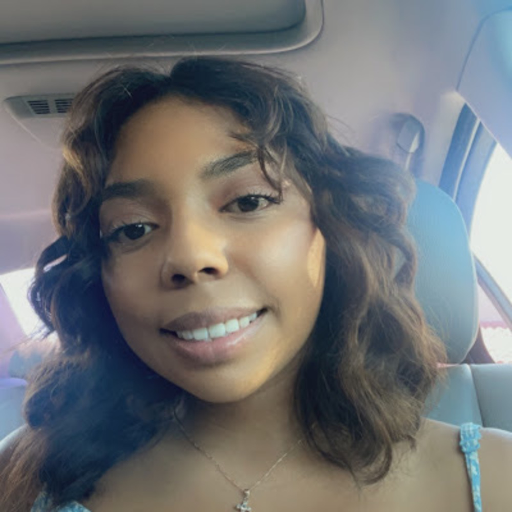 Meet your Posher, Belen